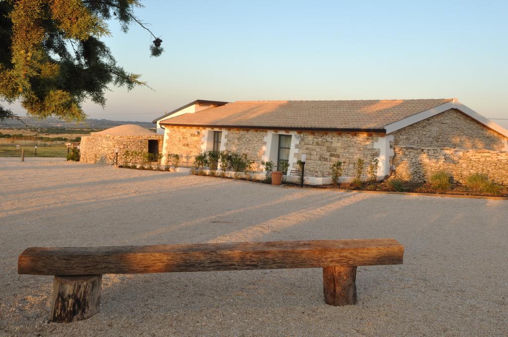 Montegusto Bed & Breakfast Castel Del Monte  Bagian luar foto